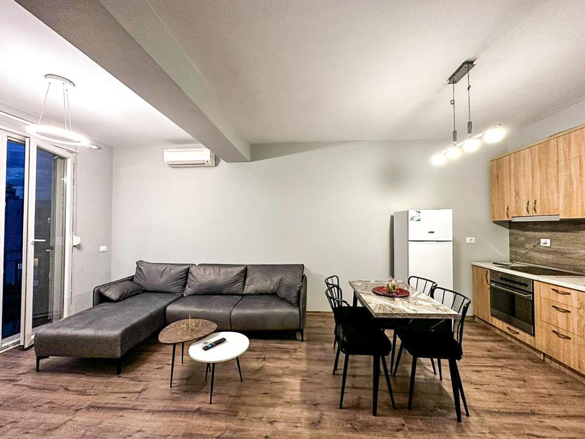 New Bazaar 1Bd Modern Apartment Tirana Exteriör bild